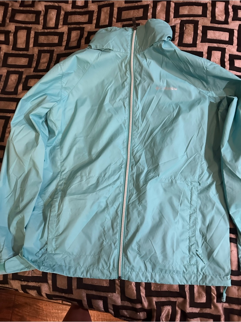 Light Blue Columbia Women’s Lightweight Packable Jacket (No Hood)